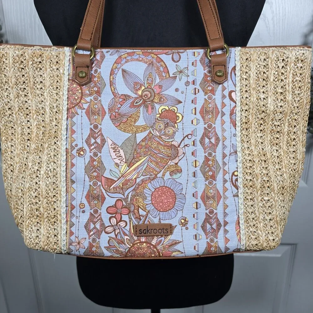 NWOT Sakroots Owl Meadow Medium Shoulder BagTote Straw Canvas Charm And Wallet